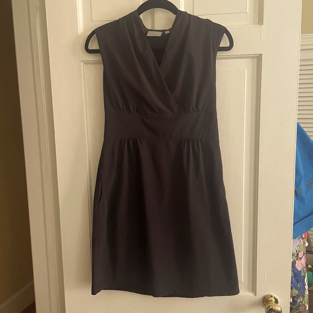 Black Athleta short sleeve mini tech dress VGUC